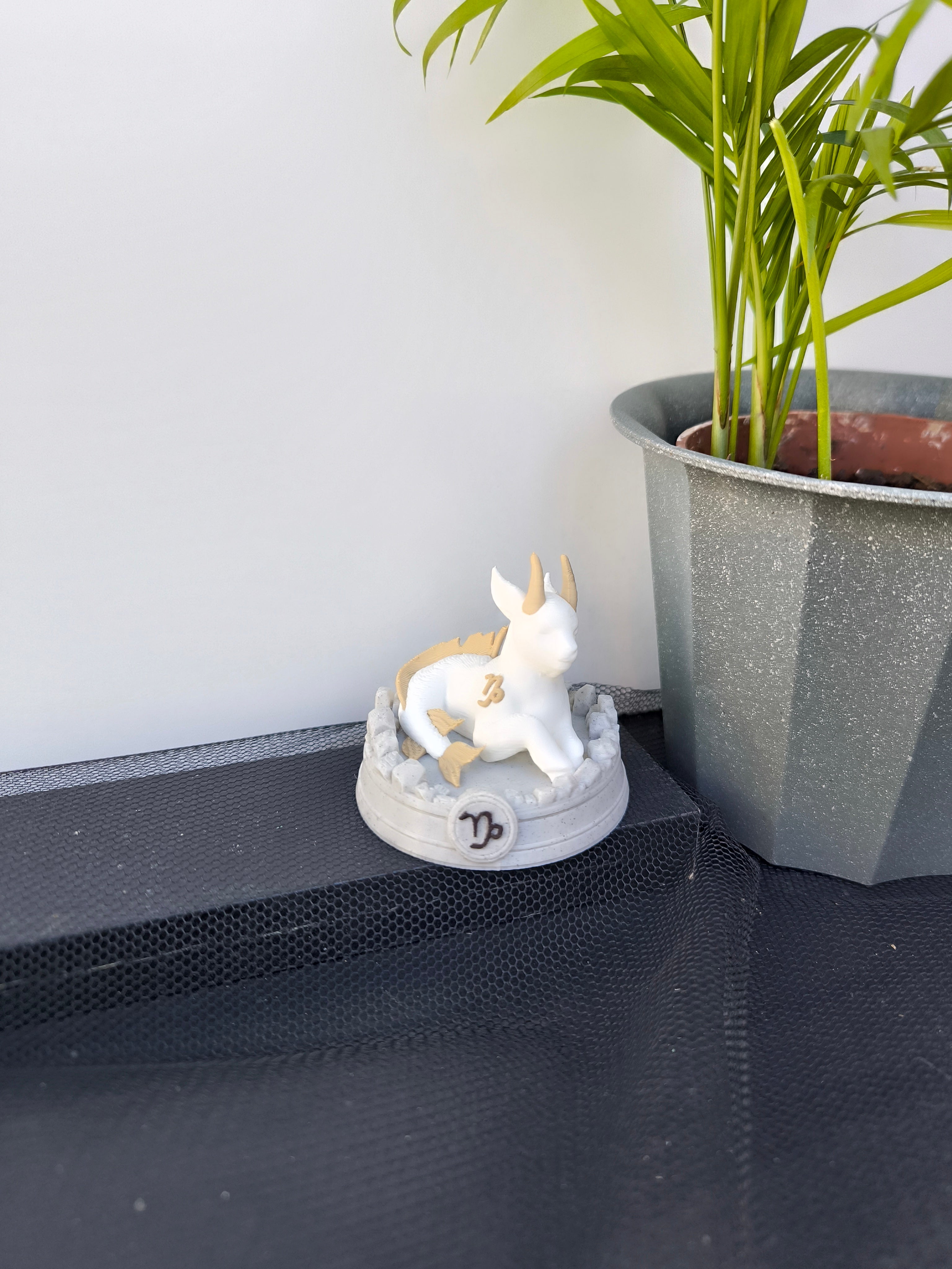 Escultura Signo Capricórnio – A Determinação e Elegância do Zodíaco! ♑🐐✨