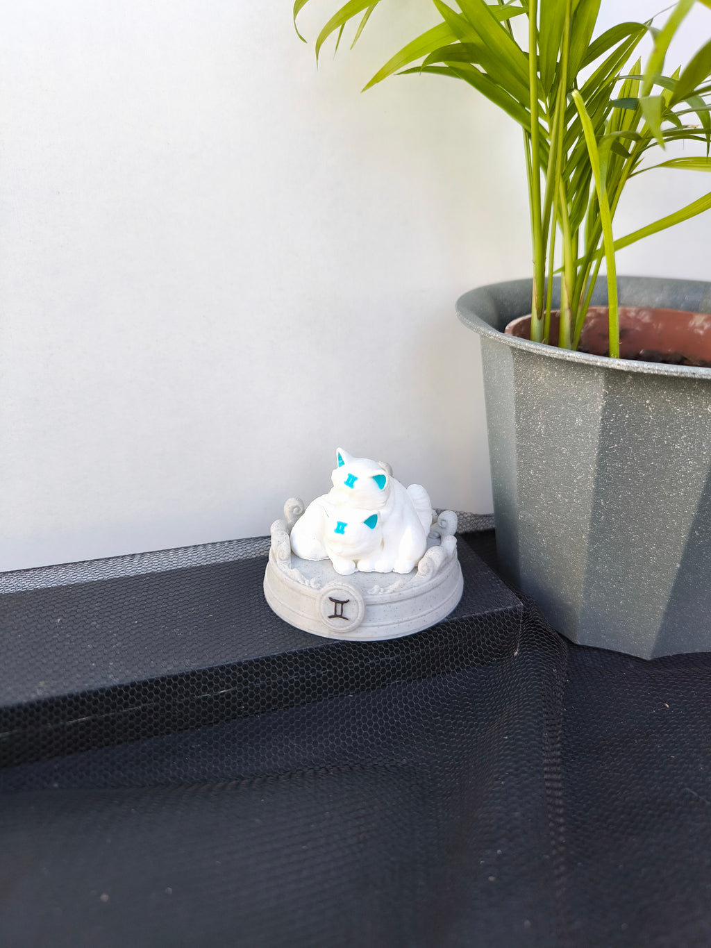 Escultura Signo Gémeos – A Dualidade e Comunicação do Zodíaco! ♊🐱✨