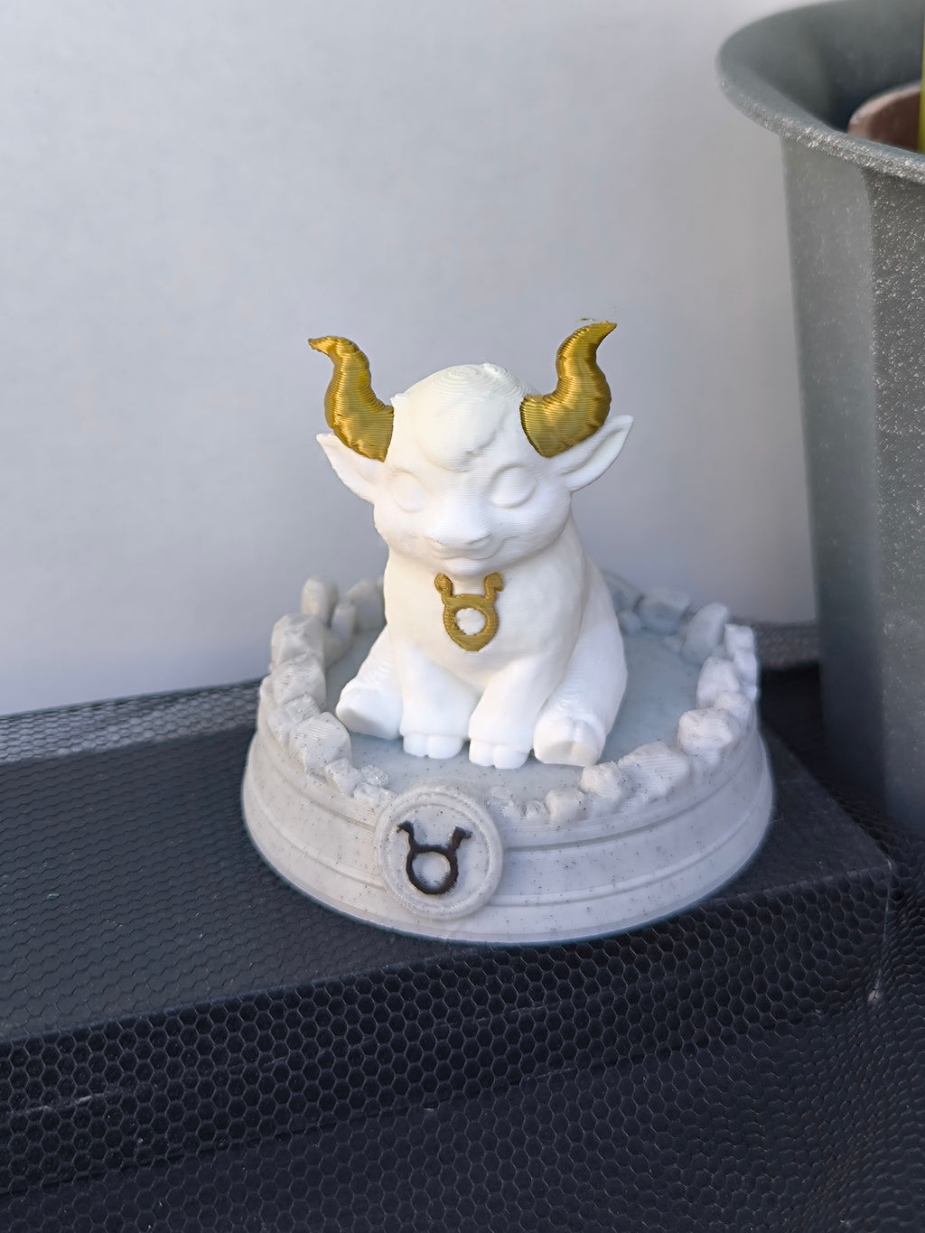 Escultura Signo Touro – A Estabilidade e Determinação do Zodíaco! ♉🐂✨