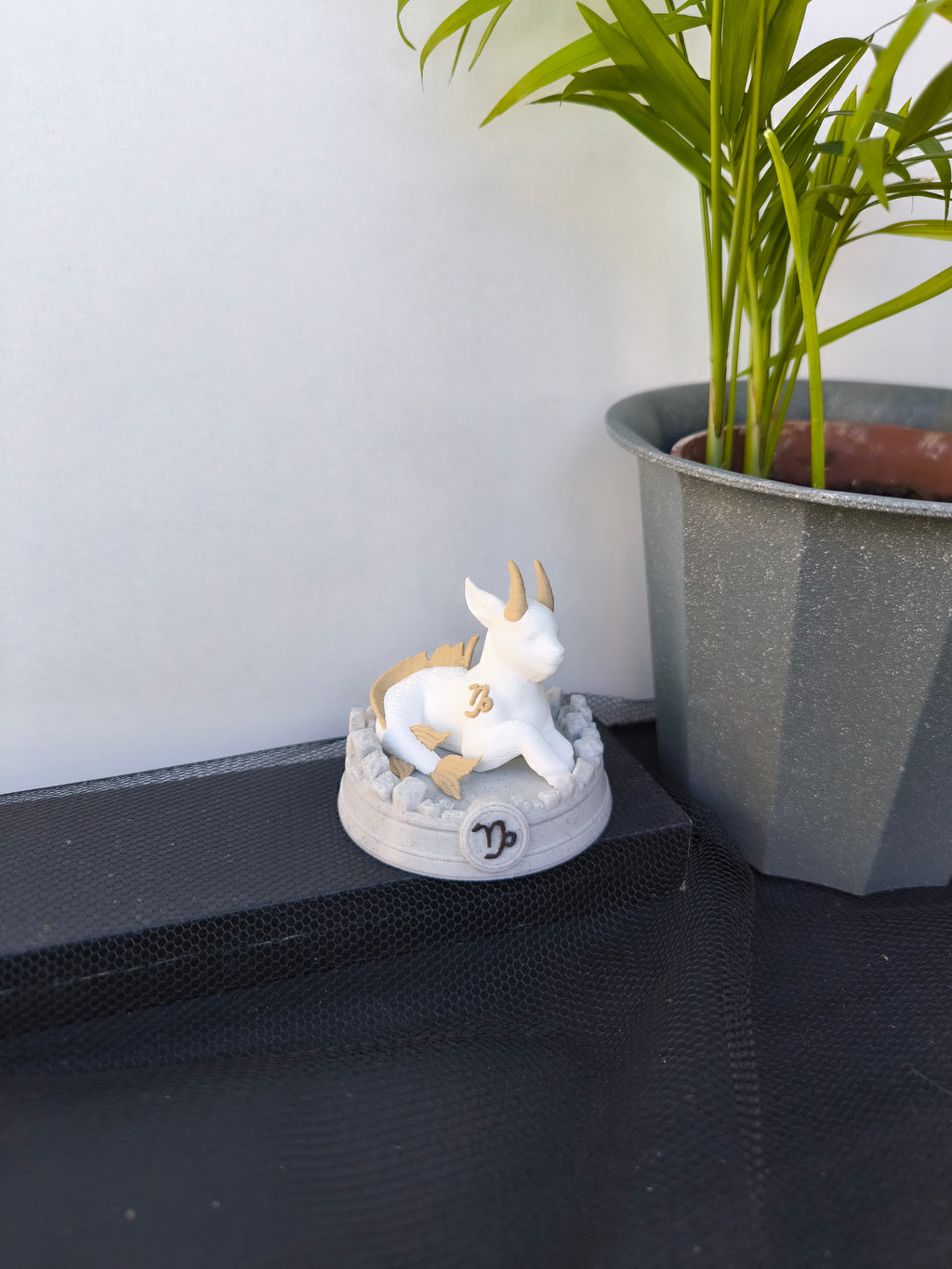 Escultura Signo Capricórnio – A Determinação e Elegância do Zodíaco! ♑🐐✨