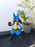 Figura Pokémon Lucario 3D – O Lendário do Tipo Lutador/Aço no Teu Setup! 💙🐺💥