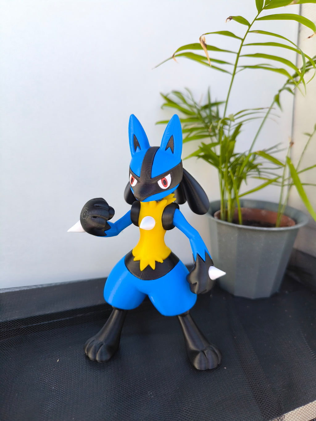 Figura Pokémon Lucario 3D – O Lendário do Tipo Lutador/Aço no Teu Setup! 💙🐺💥