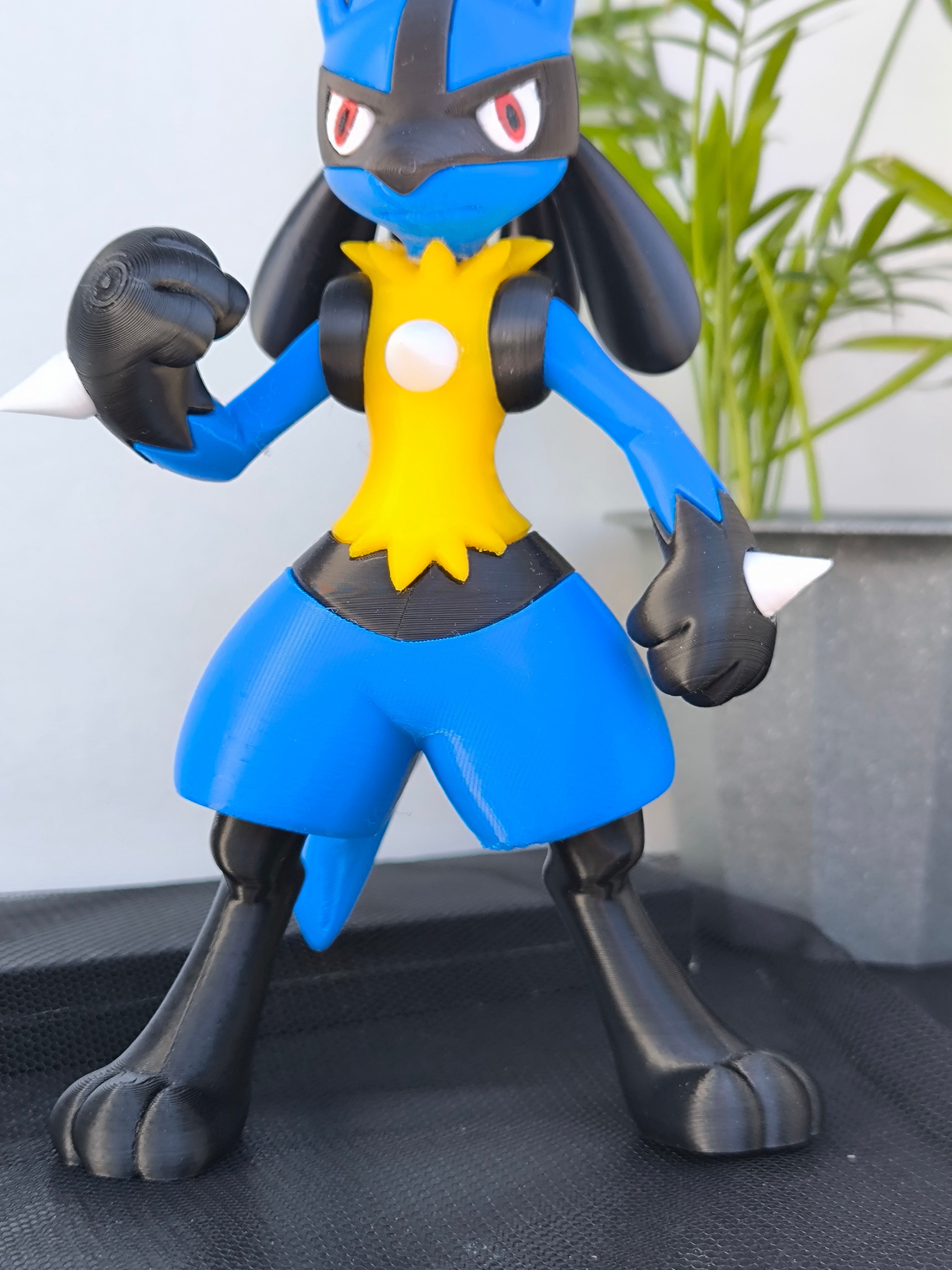 Figura Pokémon Lucario 3D – O Lendário do Tipo Lutador/Aço no Teu Setup! 💙🐺💥