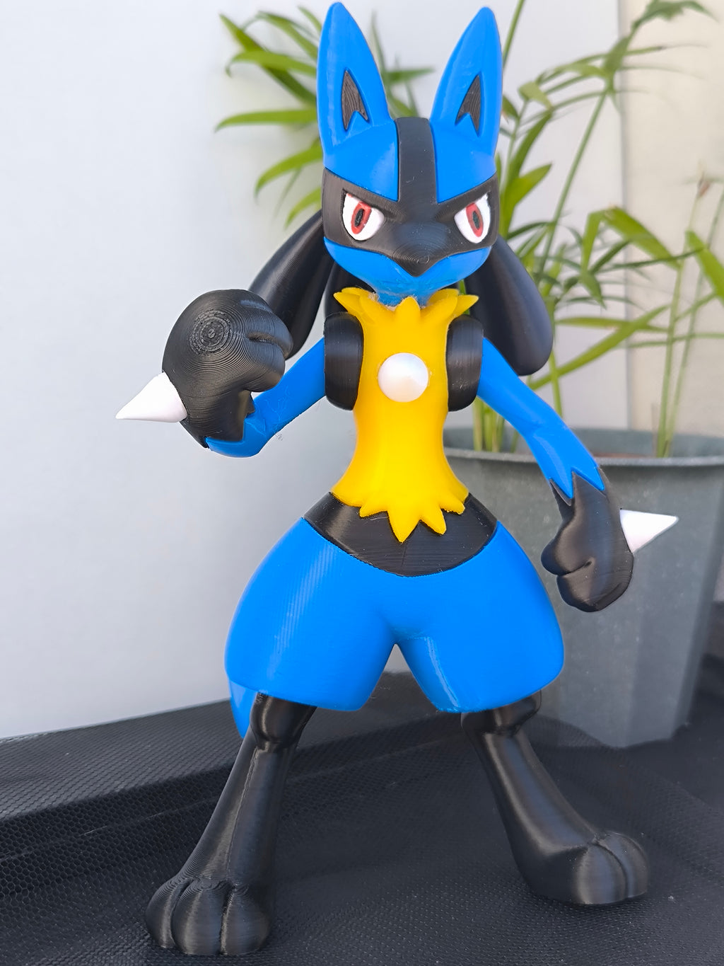 Figura Pokémon Lucario 3D – O Lendário do Tipo Lutador/Aço no Teu Setup! 💙🐺💥