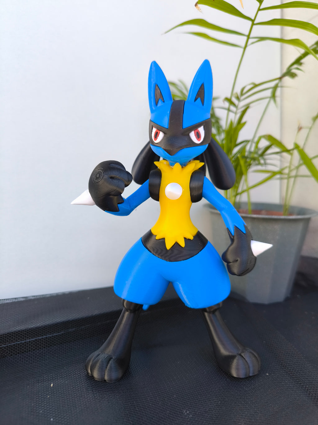 Figura Pokémon Lucario 3D – O Lendário do Tipo Lutador/Aço no Teu Setup! 💙🐺💥