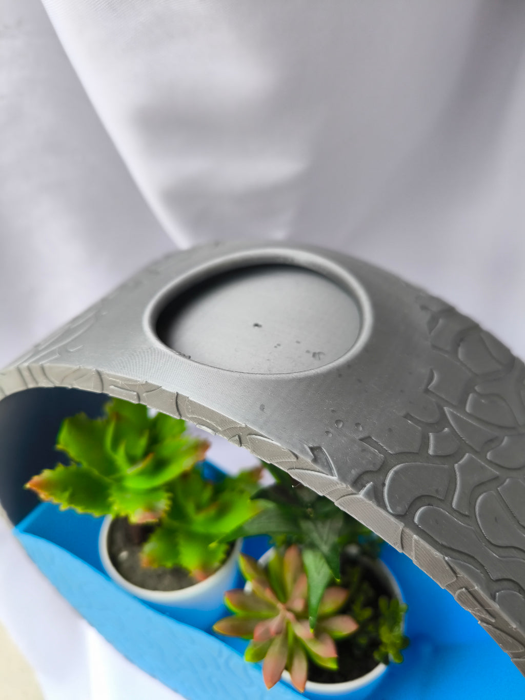 Vaso com queda de água
