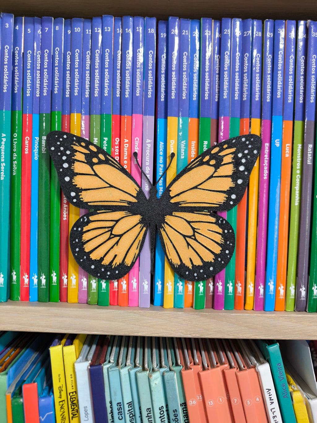 Marcador de Estante "Grande Borboleta " – Destaque na sua Biblioteca! 🦋📚✨